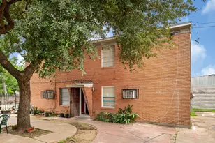 7410 Lindencrest St, Houston, TX 77061 - Photo 28