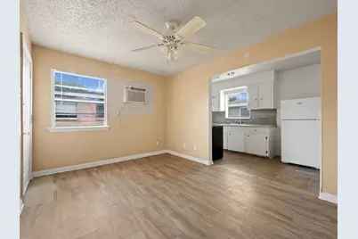 7410 Lindencrest Street, Houston, TX 77061 - Photo 16