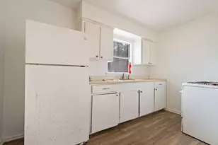7410 Lindencrest St, Houston, TX 77061 - Photo 26