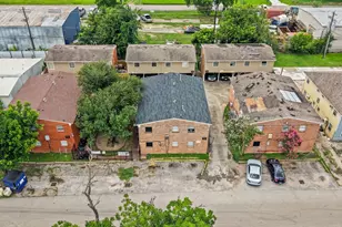 7410 Lindencrest St, Houston, TX 77061 - Photo 4