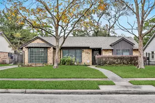 1130 Thornton Rd, Houston, TX 77018 - Photo 1