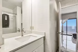 7700 Seawall Blvd, Galveston, TX 77551 - Photo 20