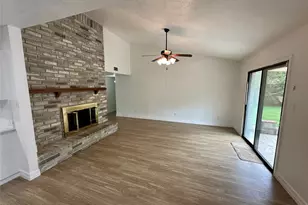 22722 Hawkwood Dr, Spring, TX 77373 - Photo 6