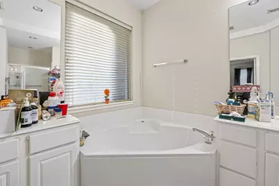 10330 Sage Brook Drive, Houston, TX 77089 - Photo 28