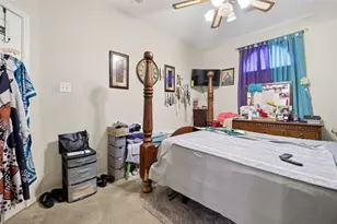 10330 Sagebrook Dr, Houston, TX 77089 - Photo 16