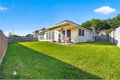 10330 Sage Brook Drive, Houston, TX 77089 - Photo 6