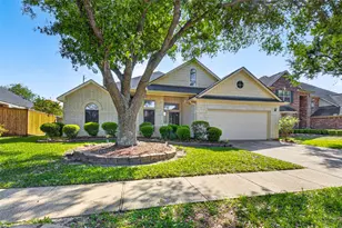 10330 Sagebrook Dr, Houston, TX 77089 - Photo 2