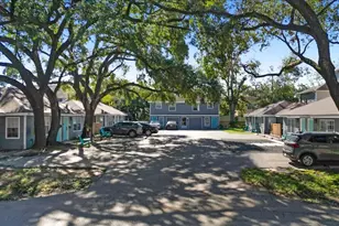 234 W 27th St, Houston, TX 77008 - Photo 10