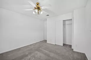 5507 Violet Path Ln, Houston, TX 77085 - Photo 36