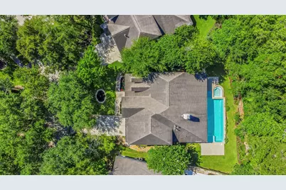 158 Hansom Trail Street, The Woodlands, TX 77382 - Photo 4