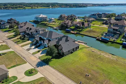 12571 St Ann Court, Willis, TX 77318 - Photo 8