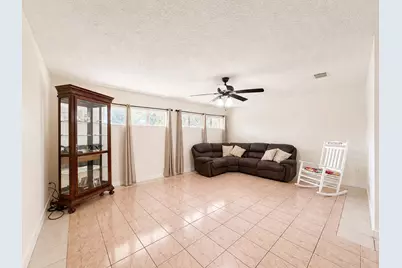 12711 Cooperstown Drive, Houston, TX 77089 - Photo 4