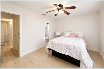 12711 Cooperstown Drive, Houston, TX 77089 - Photo 18