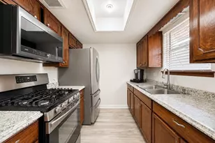 12711 Cooperstown Dr, Houston, TX 77089 - Photo 8