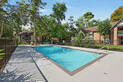 8221 Kingsbrook Road #108, Houston, TX 77024 - Photo 16