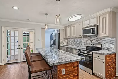 8221 Kingsbrook Road #108, Houston, TX 77024 - Photo 4