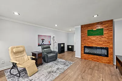 8221 Kingsbrook Road #108, Houston, TX 77024 - Photo 2