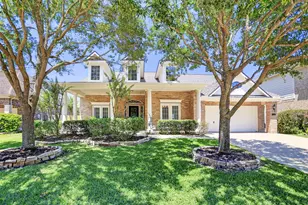 7715 Bayou Green Ln, Sugar Land, TX 77479 - Photo 2