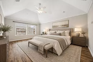 7715 Bayou Green Ln, Sugar Land, TX 77479 - Photo 14