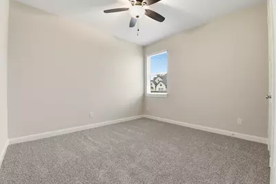 9311 Secretariat Lane, Mont Belvieu, TX 77523 - Photo 32