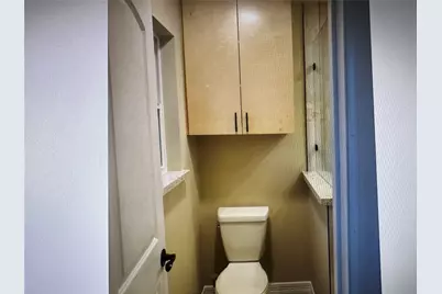 215 Anna Street, Tomball, TX 77375 - Photo 8