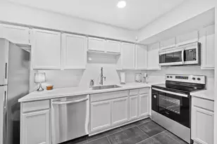 3831 Landmark Dr, Missouri City, TX 77459 - Photo 4