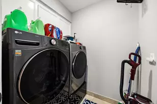 6514 Vialinda Dr, Houston, TX 77083 - Photo 22