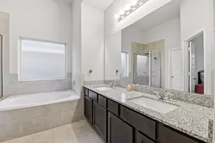 8434 Beacon Bay Cir, Baytown, TX 77523 - Photo 16