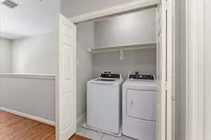 6107 Windwater Pointe, Houston, TX 77036 - Photo 20