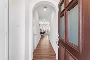 6107 Windwater Pointe, Houston, TX 77036 - Photo 4