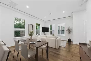 5819 Outer Banks St, Houston, TX 77091 - Photo 4