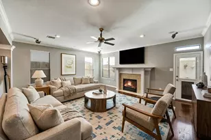 1303 Dorothy St, Houston, TX 77008 - Photo 4