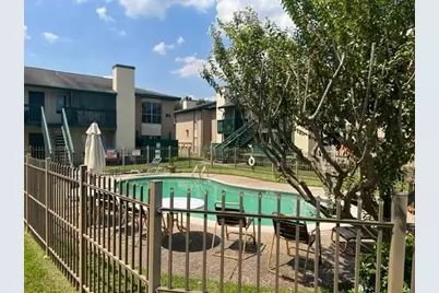 1516 Bay Area Boulevard #B2, Houston, TX 77058 - Photo 26