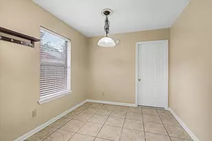 7315 Foxside Ln, Humble, TX 77338 - Photo 14