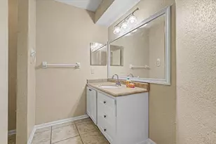 7315 Foxside Ln, Humble, TX 77338 - Photo 32