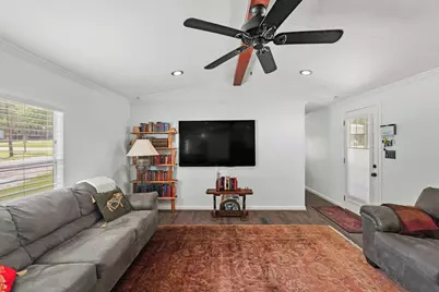 729 N Lake Shore Drive, Trinity, TX 75862 - Photo 10