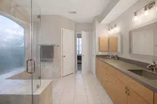 3803 Shadow Royal Dr, Houston, TX 77082 - Photo 16