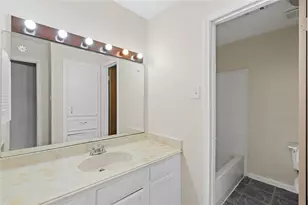 11007 Gatlinburg Dr, Houston, TX 77031 - Photo 16