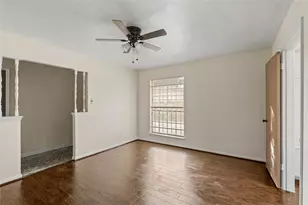 11007 Gatlinburg Dr, Houston, TX 77031 - Photo 4