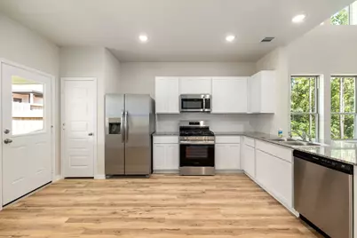 25595 Blossom Court, Montgomery, TX 77316 - Photo 12