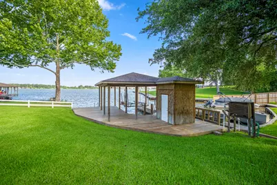 9239 Lake Conroe Drive, Conroe, TX 77304 - Photo 4