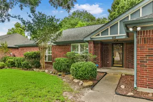 408 Holly Fern Dr, League City, TX 77573 - Photo 1