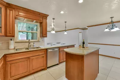 408 Holly Fern Drive, League City, TX 77573 - Photo 8