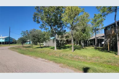 12018 Sandpiper Road, Angleton, TX 77515 - Photo 44