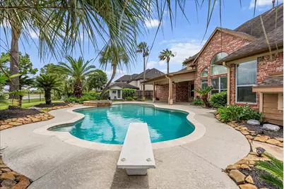 1618 Stoney Lake Drive, Friendswood, TX 77546 - Photo 46