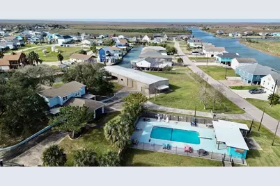 7 Flounder Circle, Freeport, TX 77541 - Photo 14