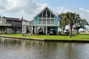 7 Flounder Cir, Freeport, TX 77541 - Photo 1