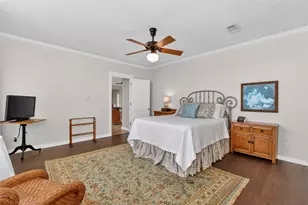 9030 Water Point Dr, Beach City, TX 77523 - Photo 32