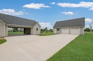9030 Water Point Dr, Beach City, TX 77523 - Photo 6