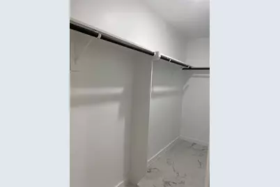 3206 Emerald Hills Dr, Angleton, TX 77515 - Photo 8